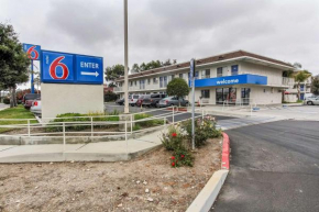 Гостиница Motel 6-Salinas, CA - South - Monterey Area  Салинас